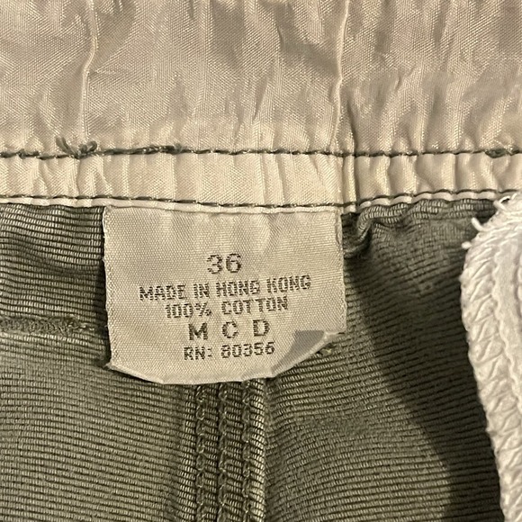 Vintage MCD Shorts Men 36 Green Cargo Outdoors Workwear Hiking High Rise Casual - Picture 3 of 10